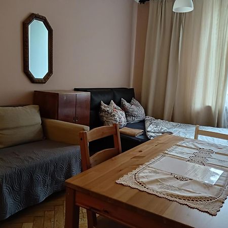 Ferienwohnung Words & Swords Krakau Zimmer foto